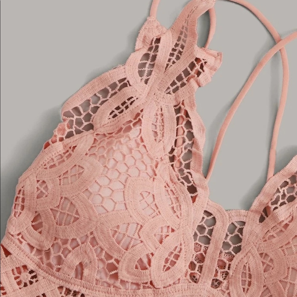 Bralettes - Picture 3 of 4